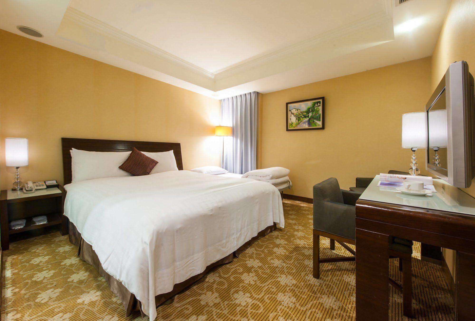 Wish Hotel Тайбей Екстер'єр фото