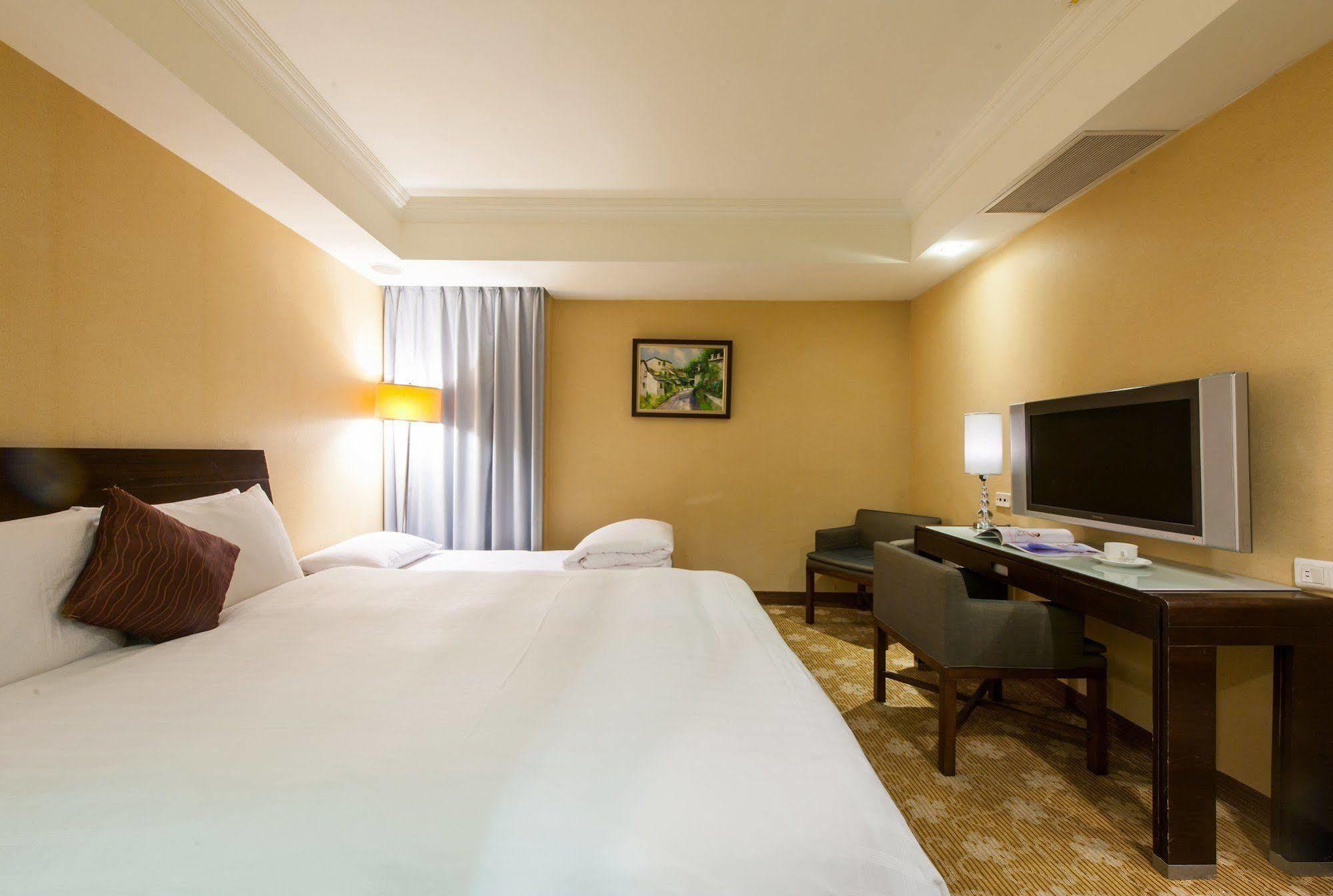 Wish Hotel Тайбей Екстер'єр фото