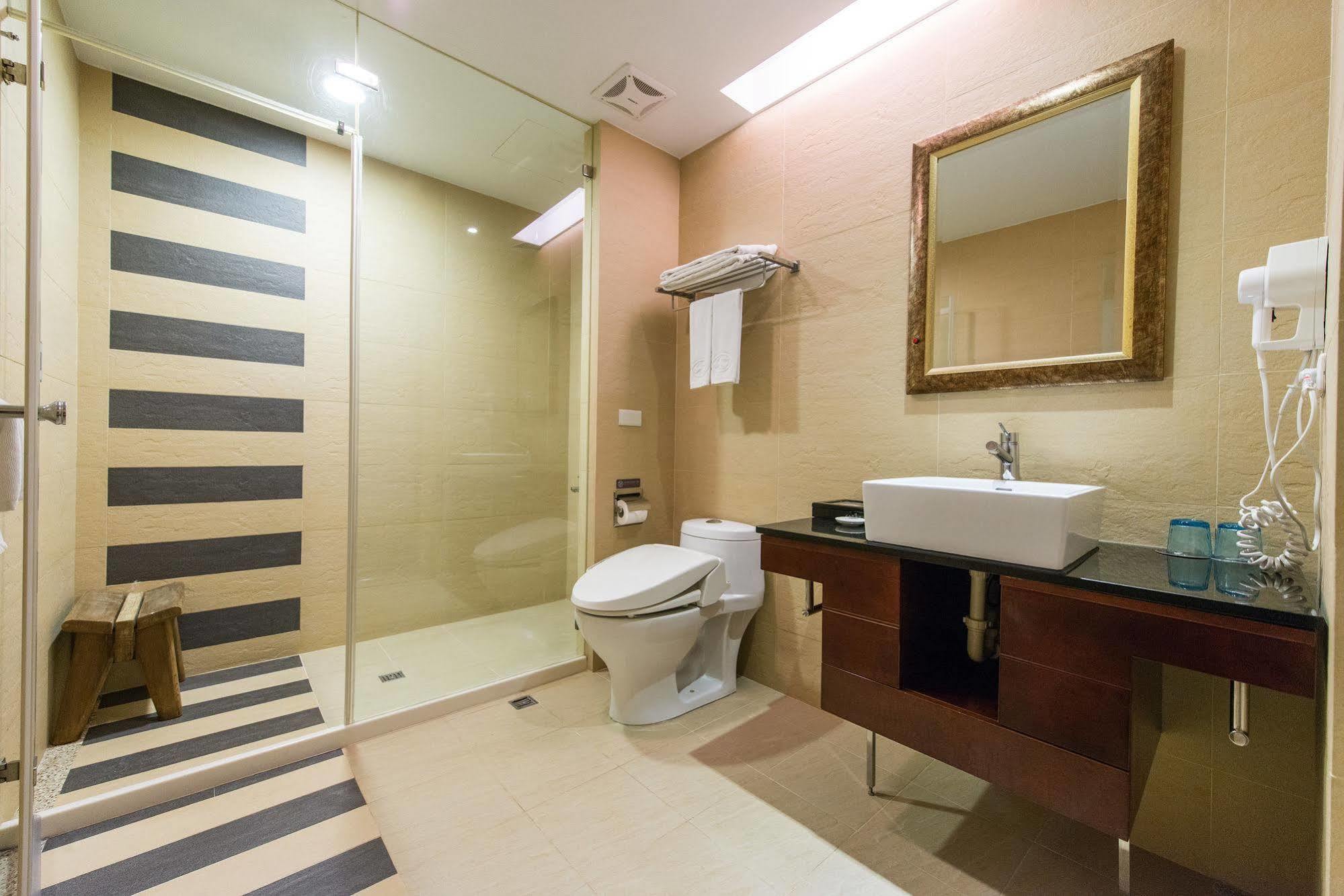 Wish Hotel Тайбей Екстер'єр фото